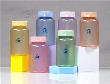 Konfekšu plastmasas pudele