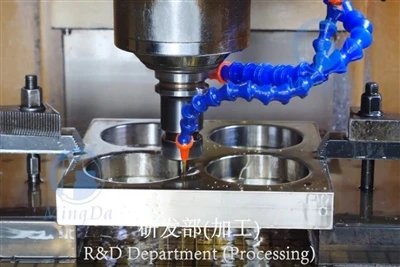 Plastmasas pudeļu ražotāji ar iekšējiem{0}}instrumentiem: kā izvēlēties parei...